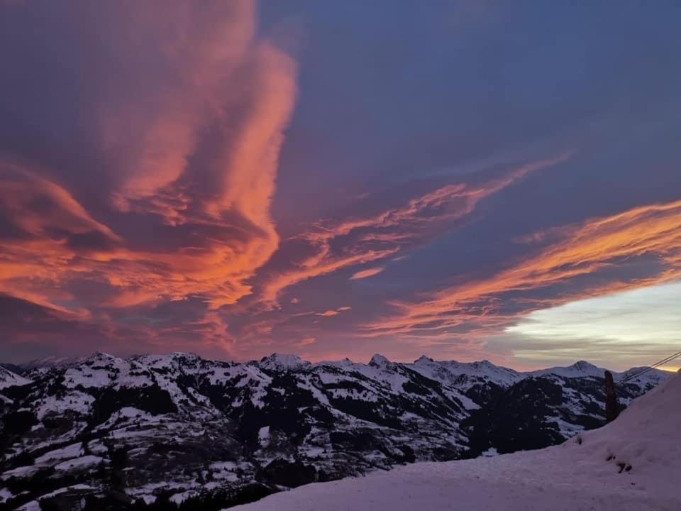 Hocheckhuette On Of The Hahnenkamm Mountain Inn *