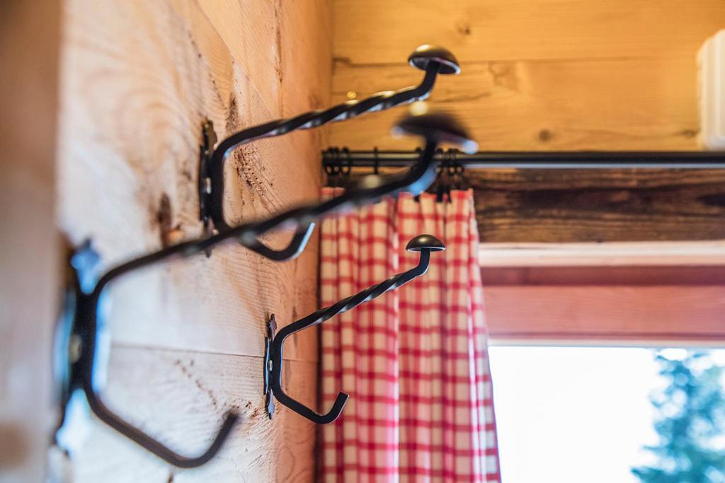 Hocheckhuette On Of The Hahnenkamm Mountain Inn *