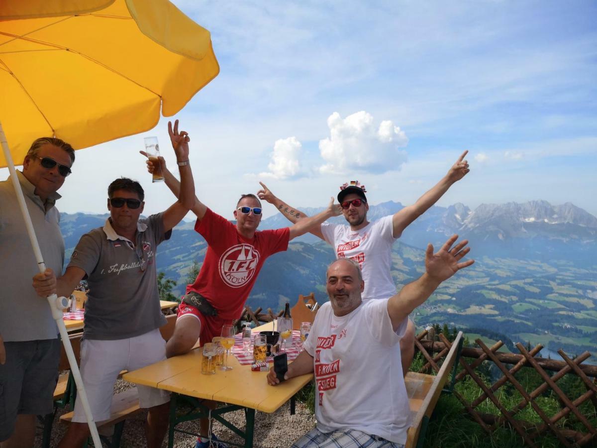 Gasthof Hocheckhuette On Of The Hahnenkamm Mountain Kitzbühel